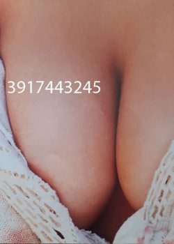 A BRUNICO! MILF ATTRAENTE, SENSUALE, MOLTO MOLTO PORCELLINA.. PER UN INCONTRO DAVVERO INDIMENTICABILE AUTO SEXY CAR