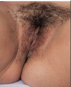 UNA VERA MILF....BELLA E MOLTO DISPONIBILE....A MATERA NORD...